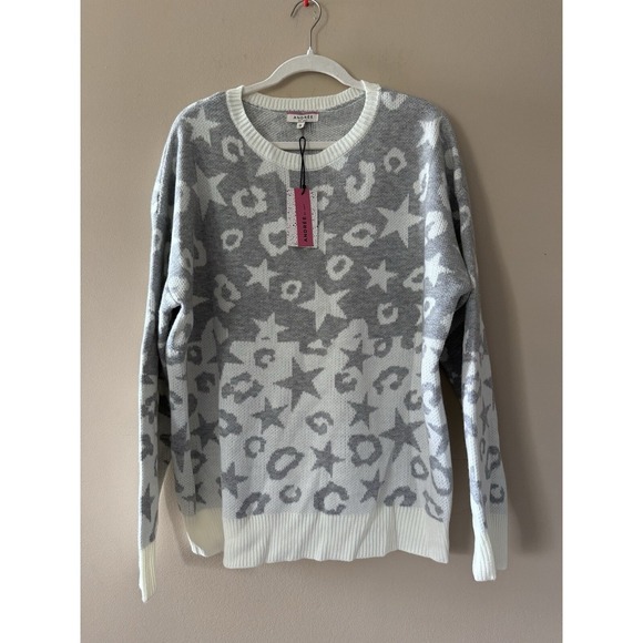 Andree By Unit PLUS Size 1x Star Print Sweater in  Pullover Style Extra Soft NEW - Picture 1 of 5